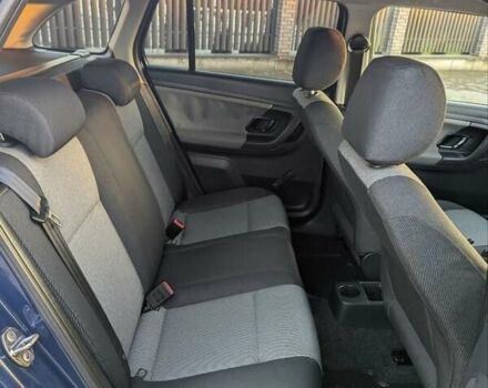 Синий Шкода Фабия, объемом двигателя 1.6 л и пробегом 209 тыс. км за 5150 $, фото 12 на Automoto.ua