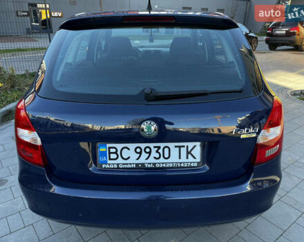 Синий Шкода Фабия, объемом двигателя 1.6 л и пробегом 221 тыс. км за 5499 $, фото 7 на Automoto.ua