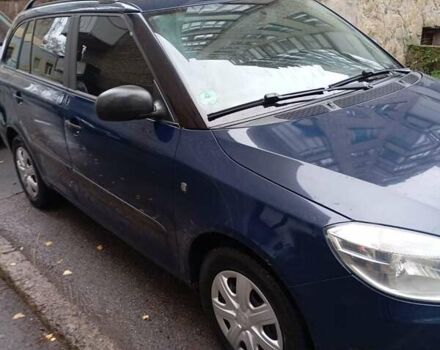 Синий Шкода Фабия, объемом двигателя 1.4 л и пробегом 204 тыс. км за 4900 $, фото 3 на Automoto.ua