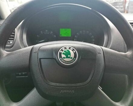 Шкода Фабия 2010 в Виннице на Automoto.ua Синий Шкода Фабия, объемом двигателя 1.2 л и пробегом 204 тыс. км за 4600 $, фото 9 на Automoto.ua