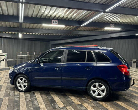 Синий Шкода Фабия, объемом двигателя 1.2 л и пробегом 255 тыс. км за 4250 $, фото 2 на Automoto.ua