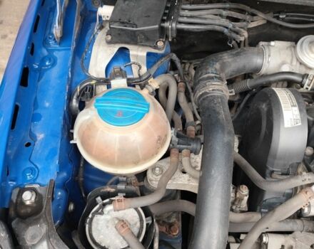 Синий Шкода Фабия, объемом двигателя 0 л и пробегом 310 тыс. км за 4000 $, фото 5 на Automoto.ua