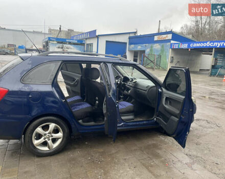 Синий Шкода Фабия, объемом двигателя 1.2 л и пробегом 254 тыс. км за 4900 $, фото 6 на Automoto.ua