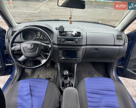 Синий Шкода Фабия, объемом двигателя 1.2 л и пробегом 254 тыс. км за 4900 $, фото 12 на Automoto.ua