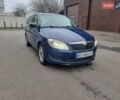 Синий Шкода Фабия, объемом двигателя 1.6 л и пробегом 290 тыс. км за 3900 $, фото 3 на Automoto.ua