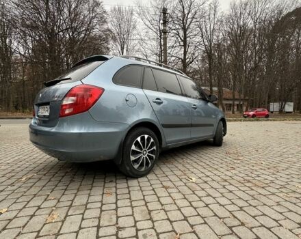 Синій Шкода Фабія, об'ємом двигуна 1.6 л та пробігом 230 тис. км за 5700 $, фото 4 на Automoto.ua