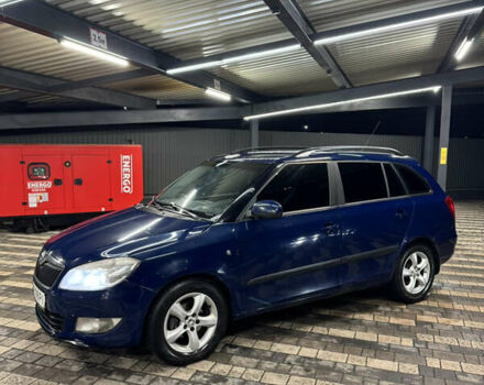 Синий Шкода Фабия, объемом двигателя 1.2 л и пробегом 255 тыс. км за 4250 $, фото 1 на Automoto.ua