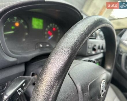 Синий Шкода Фабия, объемом двигателя 1.2 л и пробегом 160 тыс. км за 4800 $, фото 15 на Automoto.ua