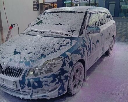 Шкода Фабия 2010 в Ужгороде на Automoto.ua Синий Шкода Фабия, объемом двигателя 1.2 л и пробегом 242 тыс. км за 3600 $, фото 23 на Automoto.ua