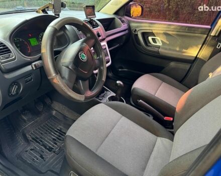 Синий Шкода Фабия, объемом двигателя 1.4 л и пробегом 292 тыс. км за 4490 $, фото 9 на Automoto.ua