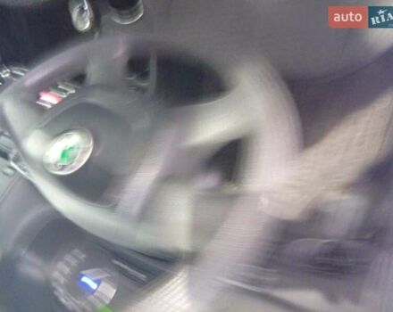 Шкода Фабия 2010 в Ужгороде на Automoto.ua Синий Шкода Фабия, объемом двигателя 1.2 л и пробегом 242 тыс. км за 3600 $, фото 17 на Automoto.ua