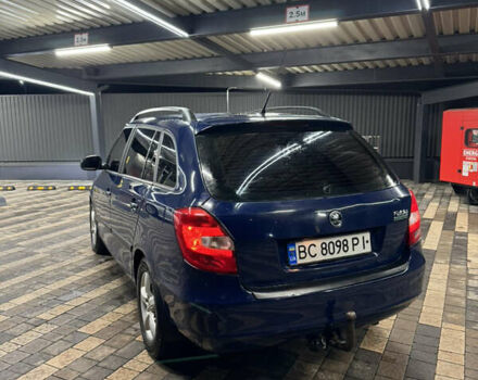 Синий Шкода Фабия, объемом двигателя 1.2 л и пробегом 255 тыс. км за 4250 $, фото 4 на Automoto.ua