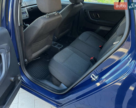 Синий Шкода Фабия, объемом двигателя 1.6 л и пробегом 221 тыс. км за 5499 $, фото 21 на Automoto.ua