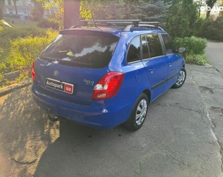 Синий Шкода Фабия, объемом двигателя 1.4 л и пробегом 292 тыс. км за 4490 $, фото 4 на Automoto.ua