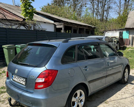 Синий Шкода Фабия, объемом двигателя 1.2 л и пробегом 252 тыс. км за 5100 $, фото 4 на Automoto.ua
