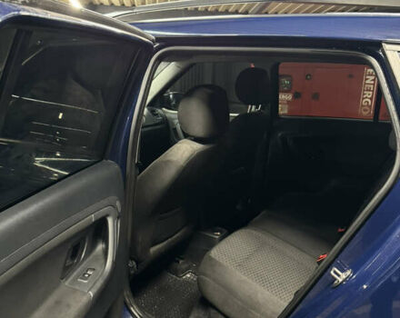 Синий Шкода Фабия, объемом двигателя 1.2 л и пробегом 255 тыс. км за 3999 $, фото 9 на Automoto.ua