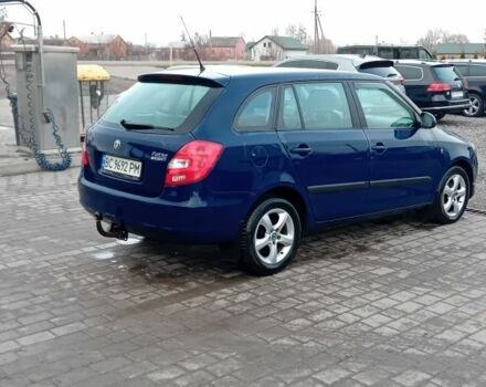 Синий Шкода Фабия, объемом двигателя 1.2 л и пробегом 222 тыс. км за 4500 $, фото 3 на Automoto.ua