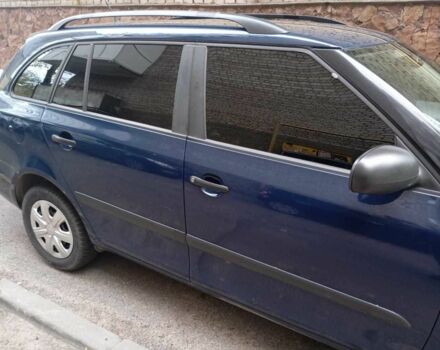 Шкода Фабия 2010 в Виннице на Automoto.ua Синий Шкода Фабия, объемом двигателя 1.2 л и пробегом 204 тыс. км за 4600 $, фото 16 на Automoto.ua