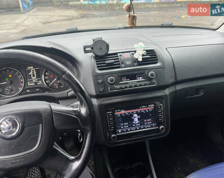 Синий Шкода Фабия, объемом двигателя 1.2 л и пробегом 254 тыс. км за 4900 $, фото 18 на Automoto.ua