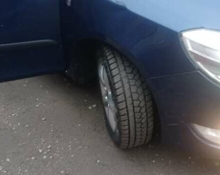 Синий Шкода Фабия, объемом двигателя 1.2 л и пробегом 250 тыс. км за 3400 $, фото 10 на Automoto.ua