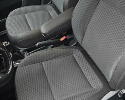 Синий Шкода Фабия, объемом двигателя 0 л и пробегом 195 тыс. км за 5400 $, фото 7 на Automoto.ua