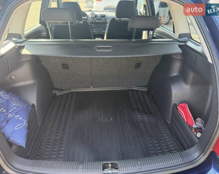 Синий Шкода Фабия, объемом двигателя 1.2 л и пробегом 195 тыс. км за 6600 $, фото 6 на Automoto.ua