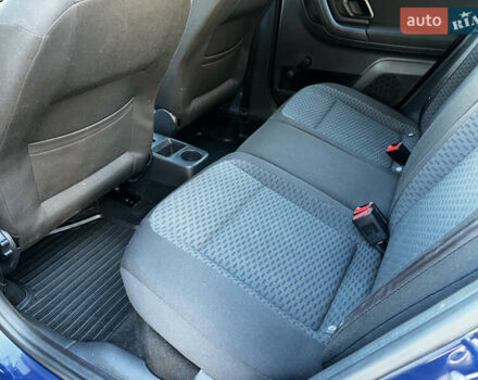 Синий Шкода Фабия, объемом двигателя 1.6 л и пробегом 221 тыс. км за 5499 $, фото 22 на Automoto.ua
