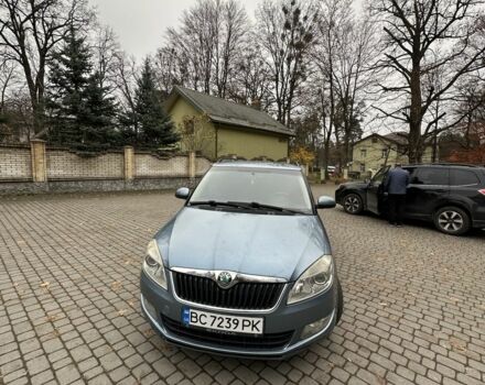Синій Шкода Фабія, об'ємом двигуна 1.6 л та пробігом 230 тис. км за 5700 $, фото 1 на Automoto.ua