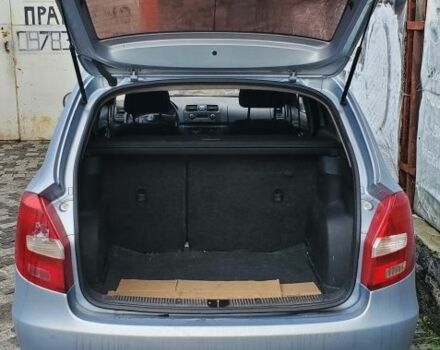 Синий Шкода Фабия, объемом двигателя 1.4 л и пробегом 465 тыс. км за 4500 $, фото 6 на Automoto.ua