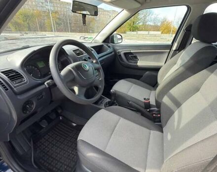 Шкода Фабия 2011 в Кривом Роге на Automoto.ua Синий Шкода Фабия, объемом двигателя 1.6 л и пробегом 216 тыс. км за 6100 $, фото 8 на Automoto.ua