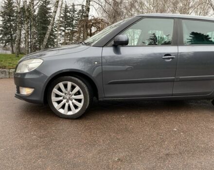 Синий Шкода Фабия, объемом двигателя 0 л и пробегом 185 тыс. км за 6000 $, фото 1 на Automoto.ua