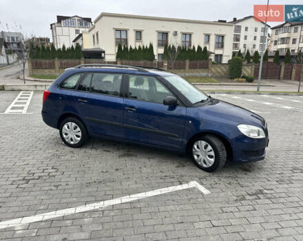 Синий Шкода Фабия, объемом двигателя 1.2 л и пробегом 232 тыс. км за 3999 $, фото 44 на Automoto.ua