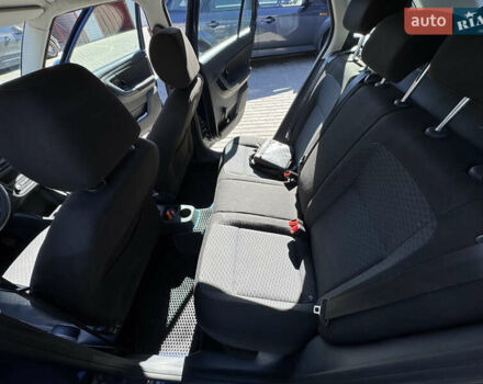 Синий Шкода Фабия, объемом двигателя 1.2 л и пробегом 228 тыс. км за 5500 $, фото 11 на Automoto.ua