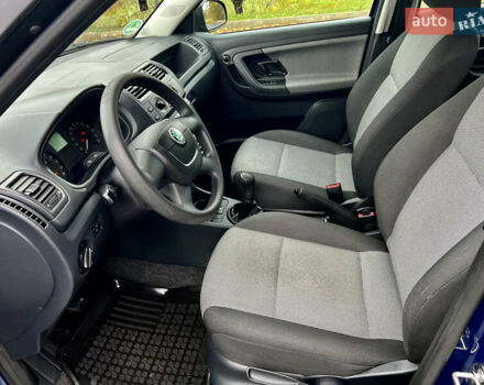 Шкода Фабия 2011 в Кривом Роге на Automoto.ua Синий Шкода Фабия, объемом двигателя 1.6 л и пробегом 216 тыс. км за 5999 $, фото 12 на Automoto.ua