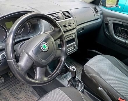 Синий Шкода Фабия, объемом двигателя 14 л и пробегом 212 тыс. км за 5300 $, фото 10 на Automoto.ua