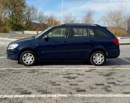Шкода Фабия 2011 в Кривом Роге на Automoto.ua Синий Шкода Фабия, объемом двигателя 1.6 л и пробегом 216 тыс. км за 6100 $, фото 3 на Automoto.ua