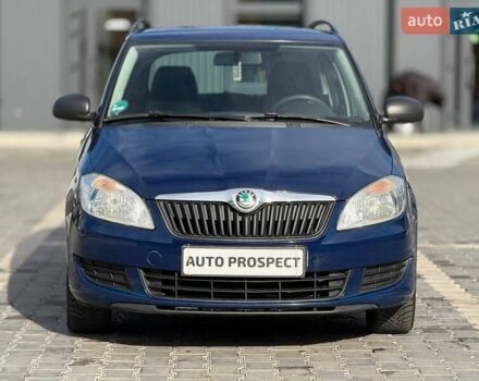 Шкода Фабия 2011 в Кривом Роге на Automoto.ua Синий Шкода Фабия, объемом двигателя 1.6 л и пробегом 216 тыс. км за 6100 $, фото 1 на Automoto.ua