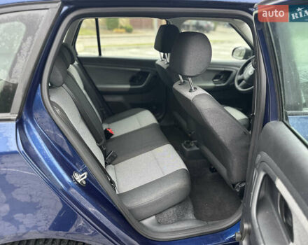 Синий Шкода Фабия, объемом двигателя 1.2 л и пробегом 232 тыс. км за 3999 $, фото 13 на Automoto.ua