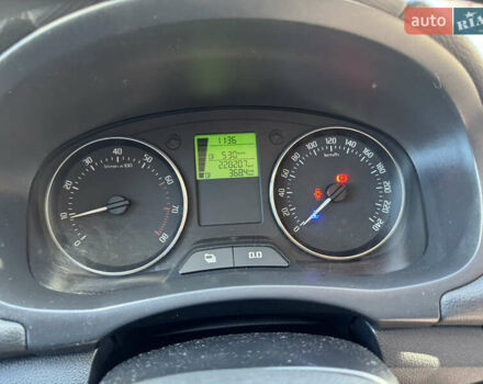 Синий Шкода Фабия, объемом двигателя 1.2 л и пробегом 228 тыс. км за 5500 $, фото 13 на Automoto.ua