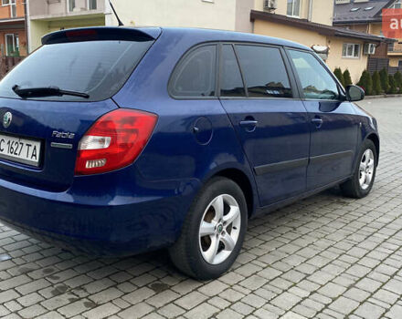 Синий Шкода Фабия, объемом двигателя 1.2 л и пробегом 212 тыс. км за 5200 $, фото 3 на Automoto.ua