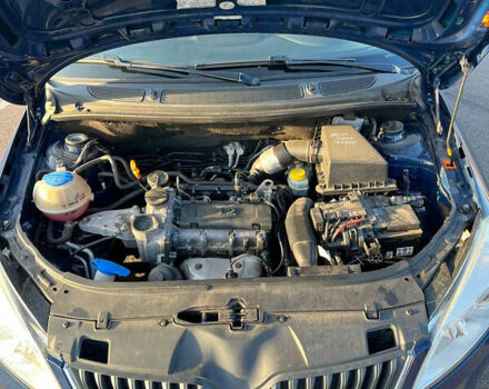 Синій Шкода Фабія, об'ємом двигуна 1.2 л та пробігом 228 тис. км за 5390 $, фото 23 на Automoto.ua