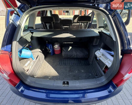 Синий Шкода Фабия, объемом двигателя 1.2 л и пробегом 228 тыс. км за 5500 $, фото 19 на Automoto.ua