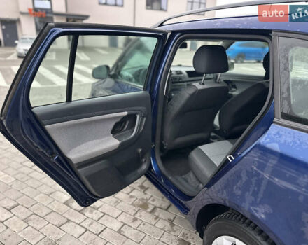 Синий Шкода Фабия, объемом двигателя 1.2 л и пробегом 232 тыс. км за 3999 $, фото 20 на Automoto.ua
