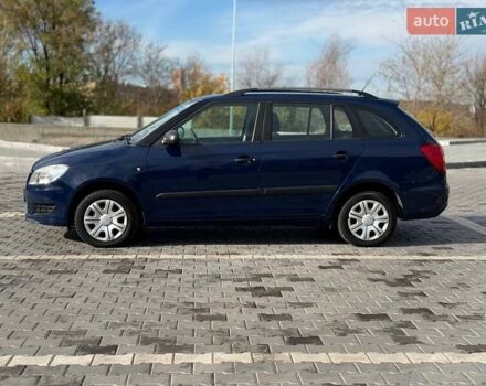 Шкода Фабия 2011 в Кривом Роге на Automoto.ua Синий Шкода Фабия, объемом двигателя 1.6 л и пробегом 216 тыс. км за 6100 $, фото 3 на Automoto.ua