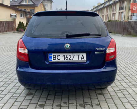 Синий Шкода Фабия, объемом двигателя 1.2 л и пробегом 212 тыс. км за 5200 $, фото 4 на Automoto.ua