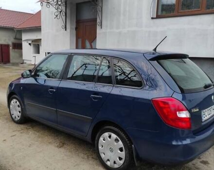 Синий Шкода Фабия, объемом двигателя 1.6 л и пробегом 220 тыс. км за 6000 $, фото 3 на Automoto.ua