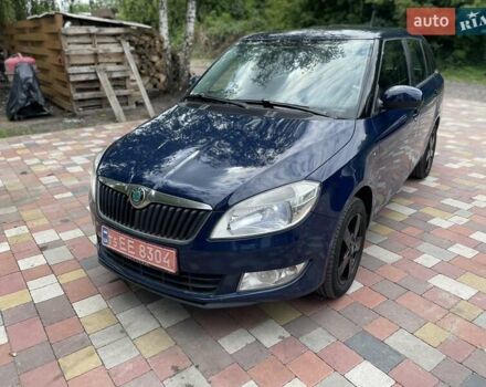 Синий Шкода Фабия, объемом двигателя 1.6 л и пробегом 240 тыс. км за 5650 $, фото 2 на Automoto.ua