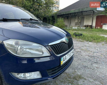Синій Шкода Фабія, об'ємом двигуна 1.39 л та пробігом 380 тис. км за 3800 $, фото 11 на Automoto.ua
