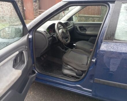 Синій Шкода Фабія, об'ємом двигуна 0 л та пробігом 222 тис. км за 4999 $, фото 2 на Automoto.ua