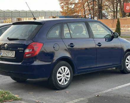 Синий Шкода Фабия, объемом двигателя 1.6 л и пробегом 312 тыс. км за 6000 $, фото 1 на Automoto.ua